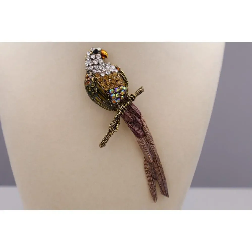 Vintage Parrot Bird Brooch Rhinestone Enamel Tropical Bird Pin Gold Tone 4”